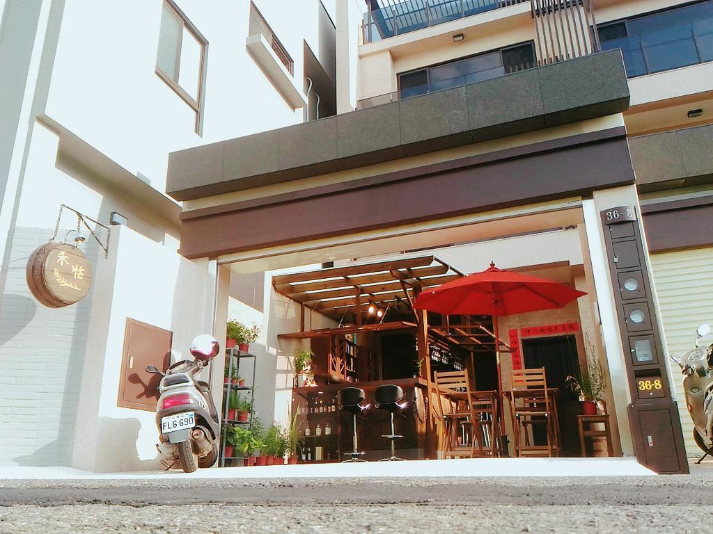 פולי He Tian B&B - Cafe & Bar מראה חיצוני תמונה